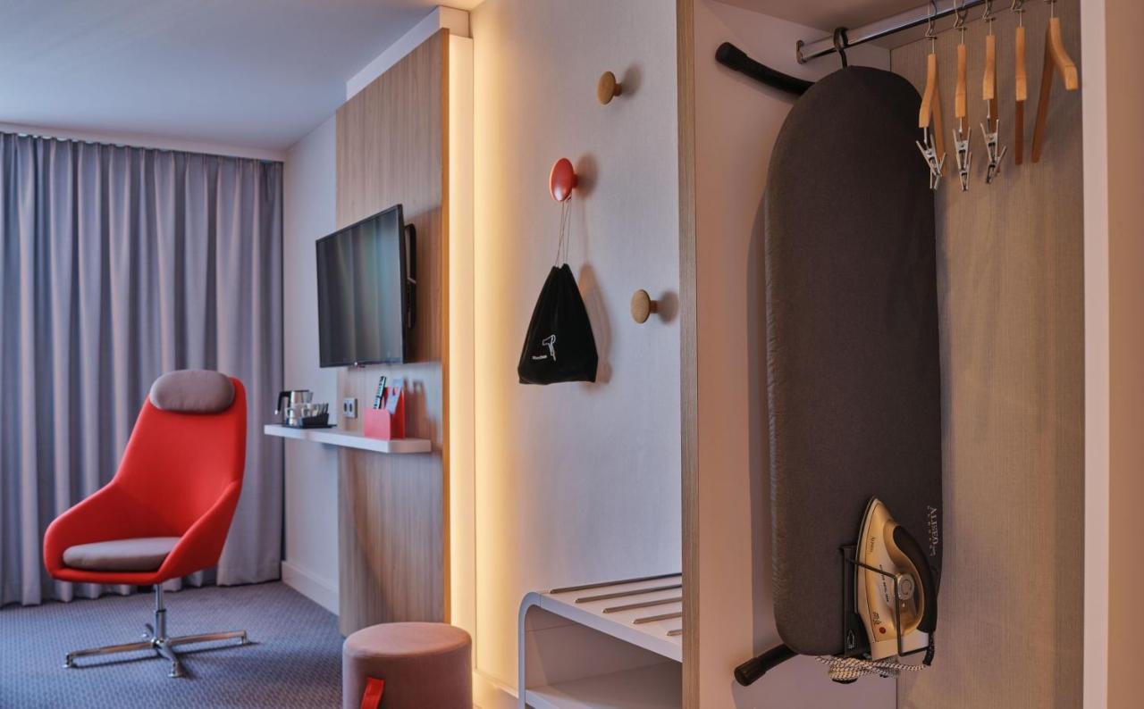 Express Mülheim, An Ihg 3* Colonia