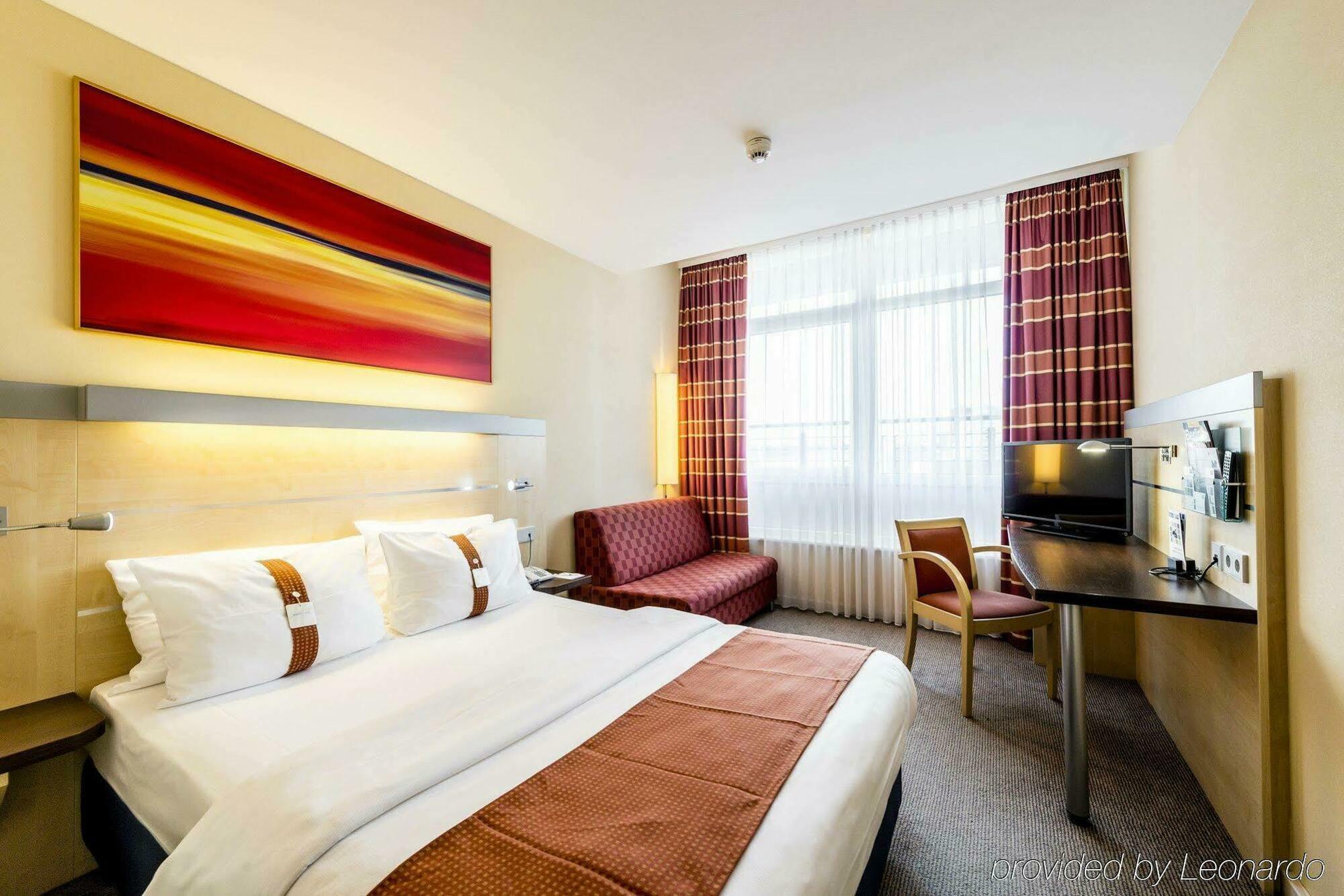 Express Mülheim, An Ihg Colonia